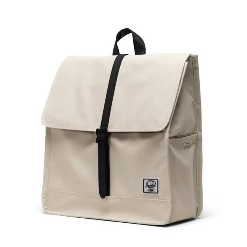 Review thực tế balo chống nước Herschel City Weather Resistant sau những ngày đi mưa 3