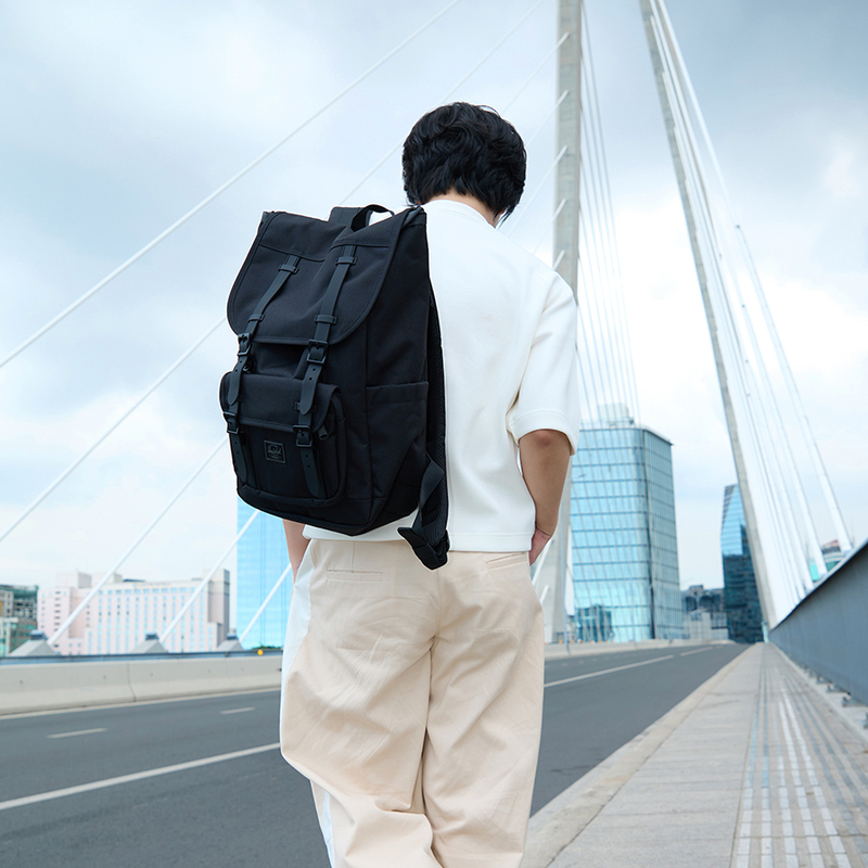 Balo dã ngoại, bạn đồng hành không thể thiếu cho những chuyến đi 4