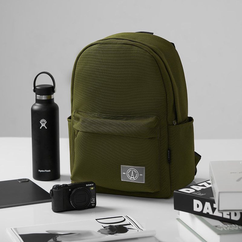 TOP 6 mẫu balo đi chơi thời trang và tiện lợi cho mọi hành trình 2