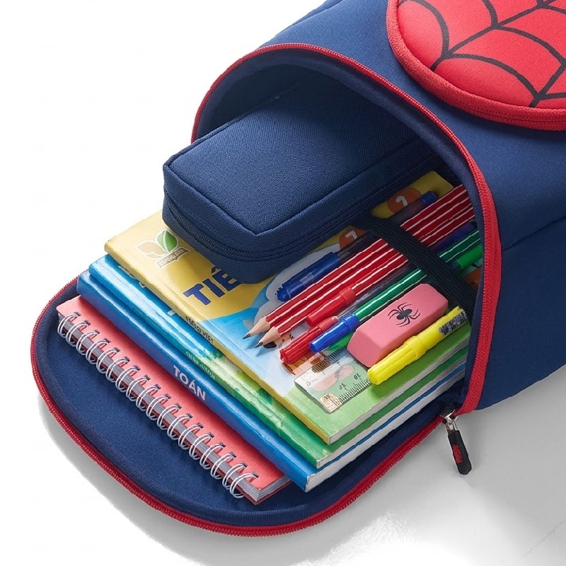 Đánh giá thực tế balo đi học cho bé trai lớp 1 Disney Spiderman 5