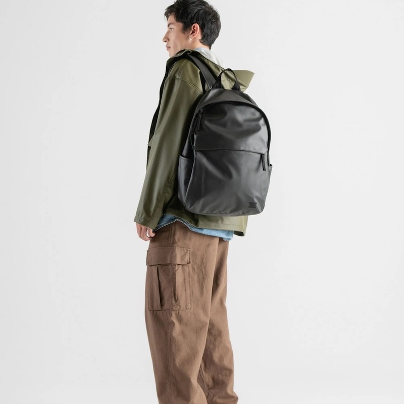 Top 7 mẫu balo đựng iPad thời thượng, chống sốc tốt 7