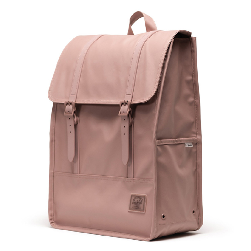 Gọi tên những chiếc balo màu hồng thu hút phái đẹp từ cái nhìn đầu tiên 3