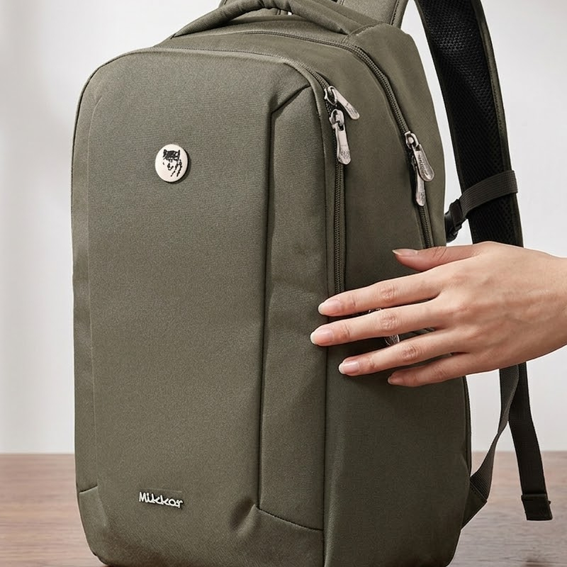 Balo máy tính xách tay Mikkor The Levi Backpack 17\