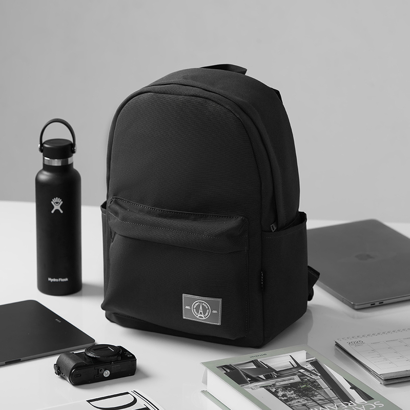 Top 6 mẫu balo nam nữ thời trang kết hợp giữa công năng và thẩm mỹ 2