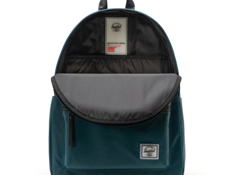 10 mẫu balo siêu bền, chống thấm và giữ form đáng mua 8