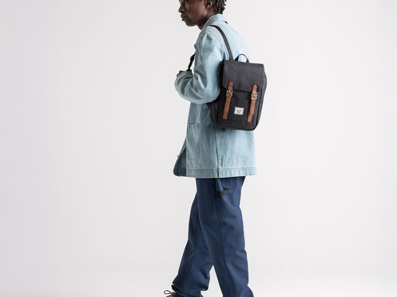 10 mẫu balo siêu bền, chống thấm và giữ form đáng mua 10