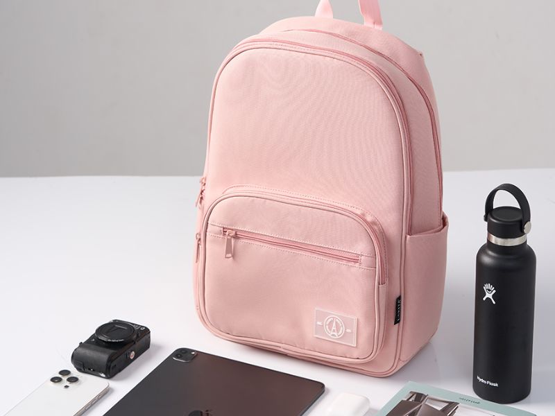 10 mẫu balo siêu bền, chống thấm và giữ form đáng mua 3