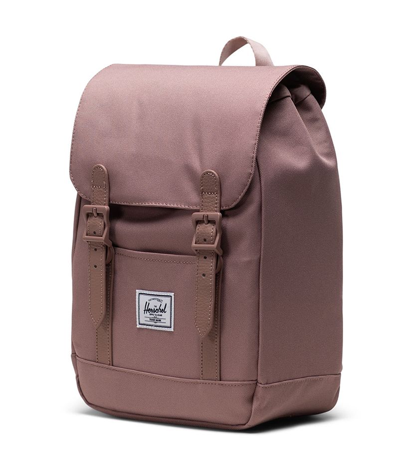 Cách bảo quản balo đúng cách giúp bền đẹp như mới 7