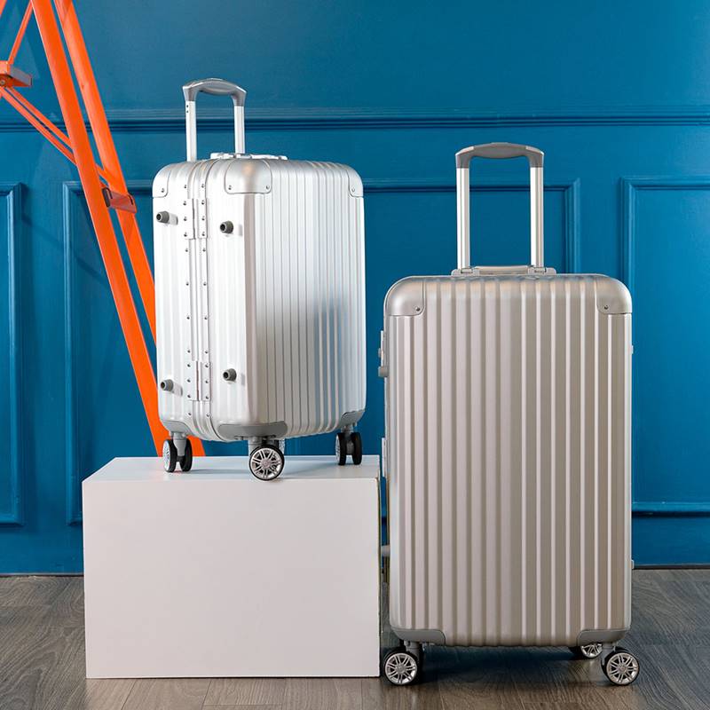 Cách chọn vali nhôm có chất lượng tốt, giá cả hợp lý 5