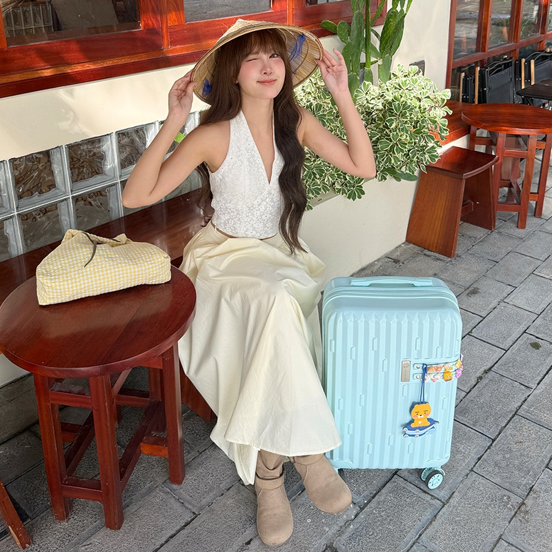 Cách dùng vali khi đi du lịch giúp hành lý gọn gàng và khoa học 8