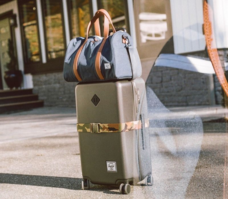 Cách dùng vali khi đi du lịch giúp hành lý gọn gàng và khoa học