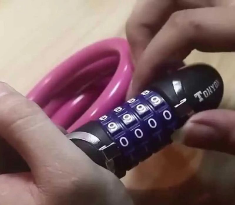 Cách mở khóa số nhanh chóng, hiệu quả khi quên mật khẩu hoặc kẹt khóa 2