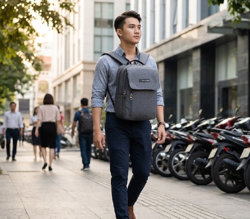 Cảm nhận thực tế balo máy tính xách tay Simplecarry Issac 2 sau 3 tháng