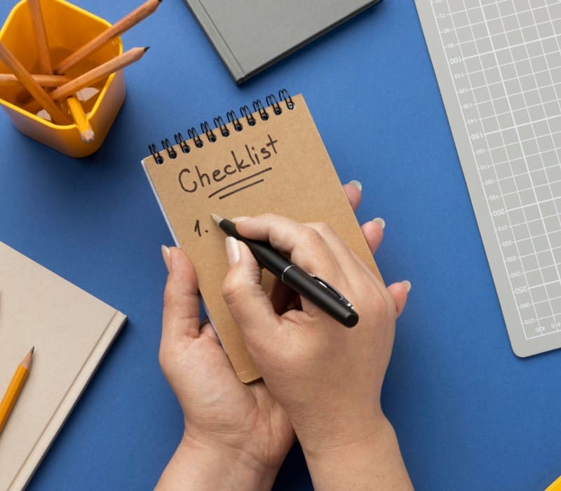 Checklist hành lý du lịch năm 2026 đầy đủ, không lo thiếu đồ