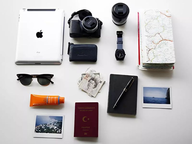 Chuẩn bị đồ đi du lịch 5 ngày 4 đêm đầy đủ và gọn nhẹ nhất 5