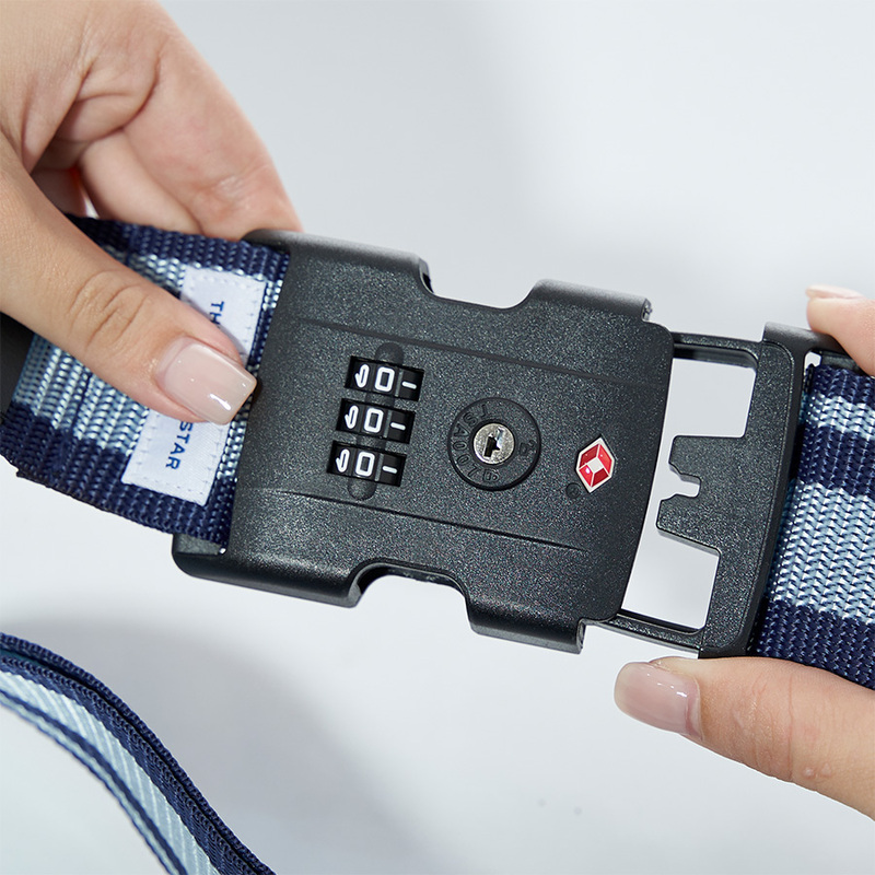 Dây đai vali chữ thập giúp khóa chặt hành lý an toàn 6