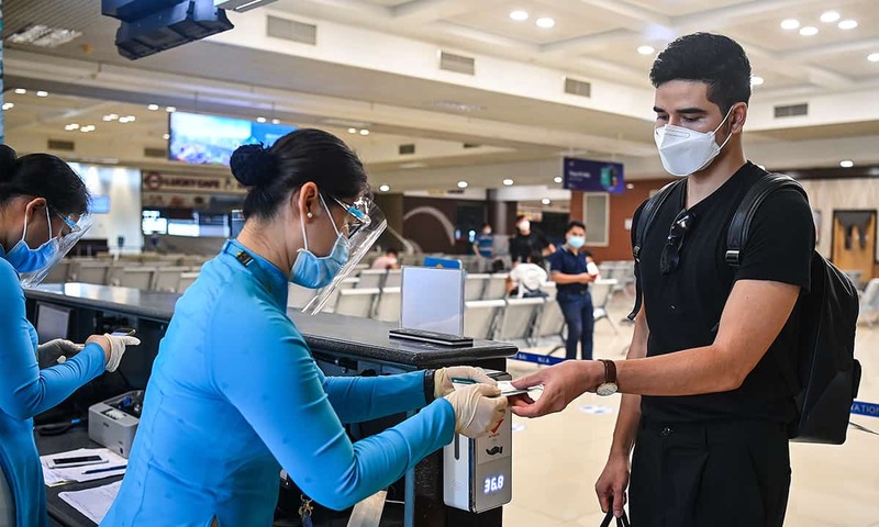Kinh nghiệm đi máy bay lần đầu và những điều cần biết 3
