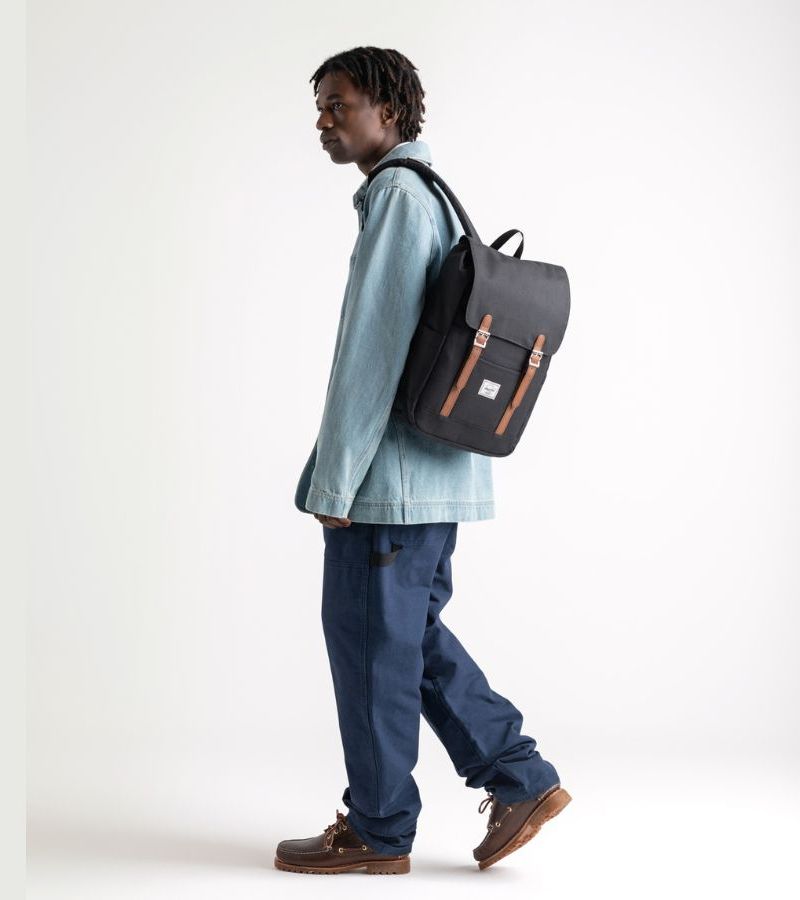 8 mẫu balo đen nam thiết kế hiện đại, dễ phối đồ 4