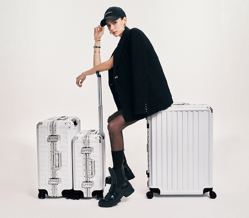 Săn vali dịp lễ 30/4: Top 5 mẫu giá rẻ, chất lượng không thể bỏ qua