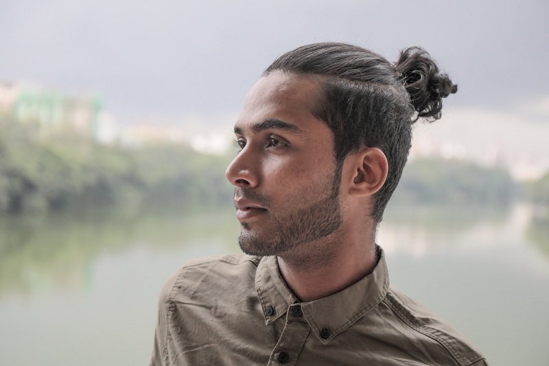 Top 20 kiểu tóc dài nam lãng tử được cánh mày râu yêu thích 5