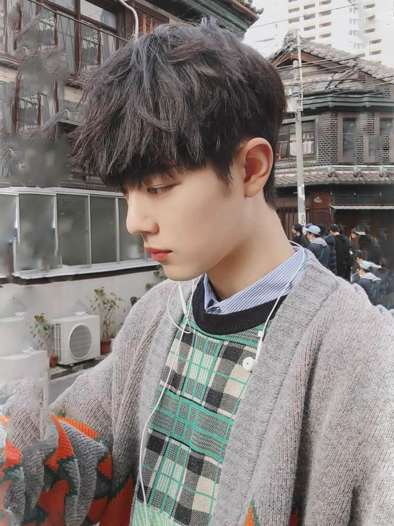 Top 10 màu tóc nam đẹp 2023 trẻ trung và cực cuốn hút 10