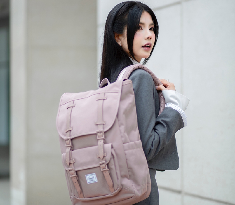 Top 5 balo đựng MacBook Pro chính hãng Herschel đáng mua