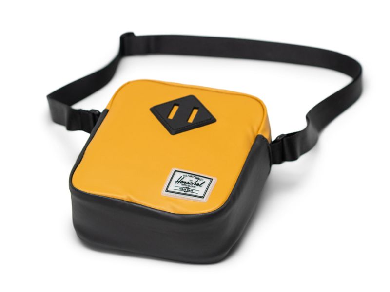 6 mẫu túi đeo chéo nữ nhỏ gọn, đẹp và đáng mua nhất hiện nay 5