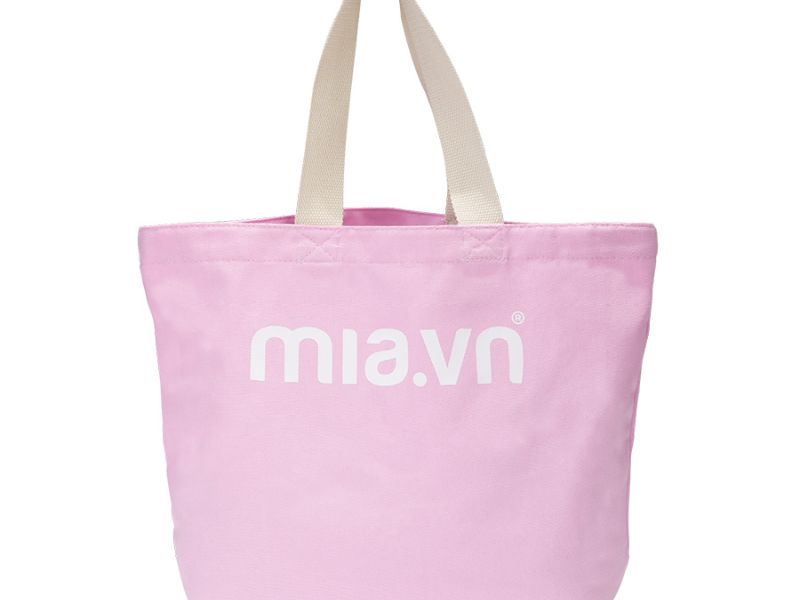 6 mẫu túi đeo chéo nữ nhỏ gọn, đẹp và đáng mua nhất hiện nay 7