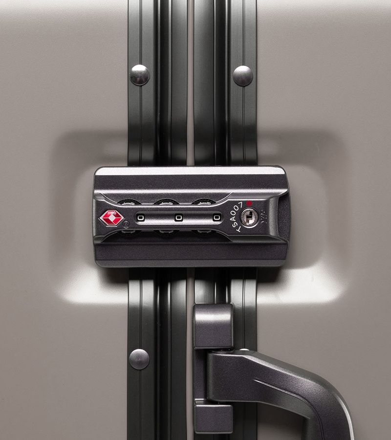 Review vali Austin Reed chính hãng, giá bán và mẫu mới nhất 5