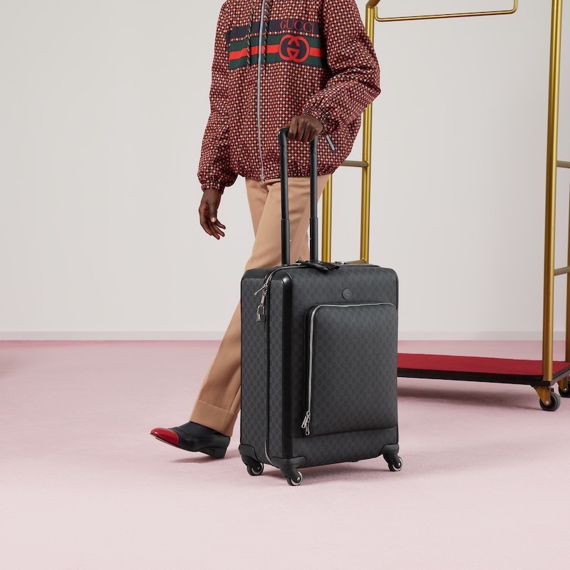 Vali Gucci: sự quyến rũ của vali thời trang 4
