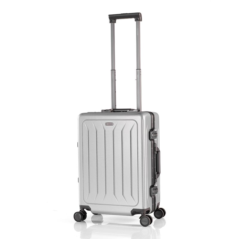 Gợi ý những mẫu vali màu bạc mang đậm nét thanh lịch, hiện đại 6