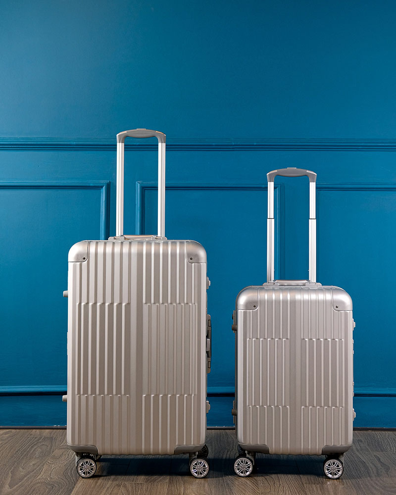 Giải mã vali nhôm, vì sao được yêu thích và những thiết kế nổi bật nhất hiện nay 5