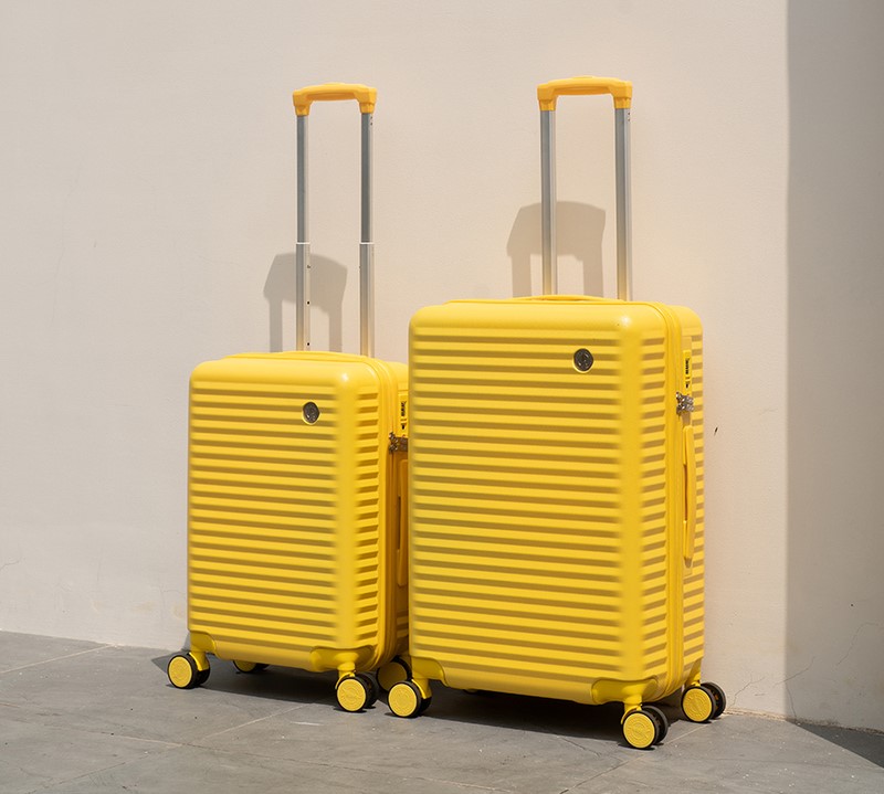 Top vali kéo bằng nhựa chất lượng tại MIA.vn 7
