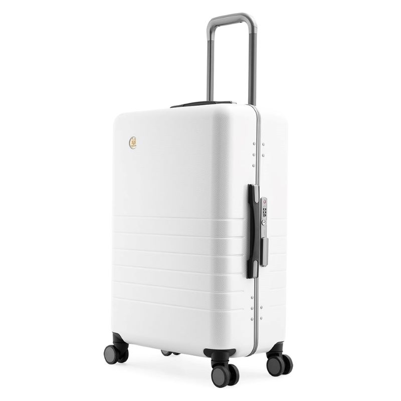 Top 6 mẫu vali trắng thanh lịch, giúp bạn trở thành tâm điểm của đám đông 7