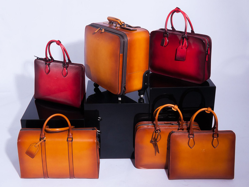 Tổng hợp những mẫu vali Valentino Creations dành cho các quý ông 2