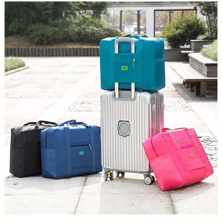 Túi du lịch gắn vali kéo: Trợ thủ đắc lực cho những chuyến đi xa 2