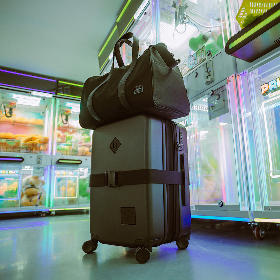 Vali kéo nhựa cứng Herschel Heritage TM Hardshell EXP Large Carry On_20 S Black