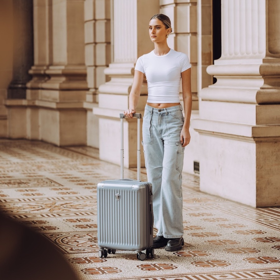 Vali kéo nhựa dẻo Heys Luxe_20 S Silver