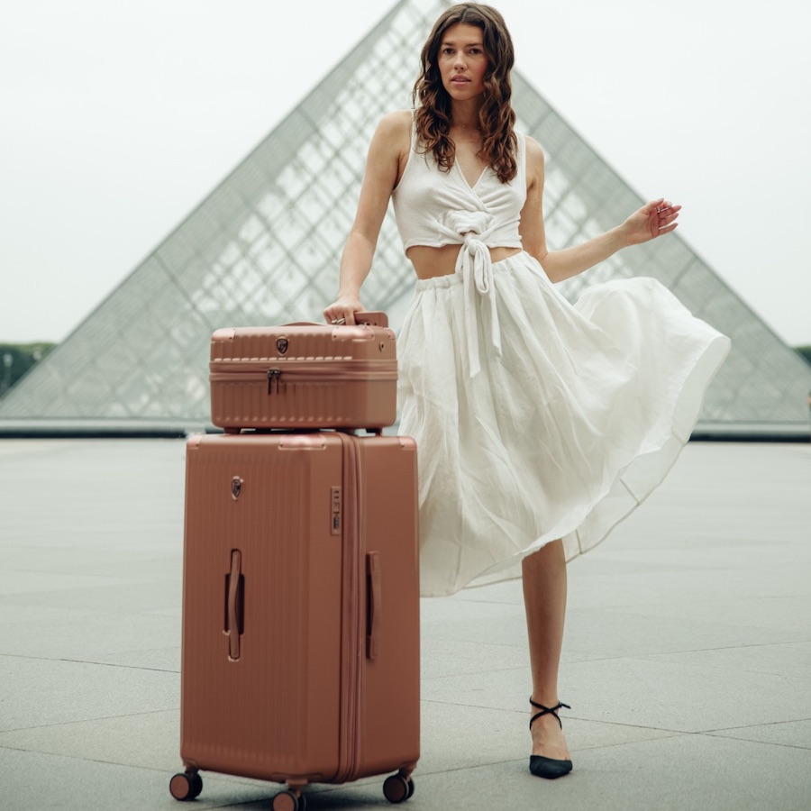 Vali kéo nhựa cứng Heys Trunk_30 L Gunmetal